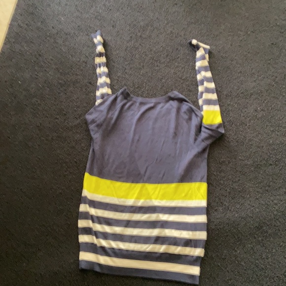 Equipment Pull Over Silk Sweater - Picture 8 of 10